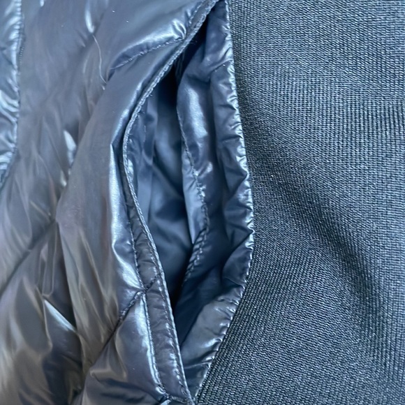 Lucy Puffy Vest - Picture 2 of 6